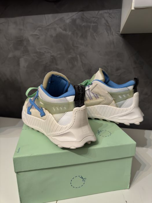 Off White Odsy-1000 tech low top sneakers