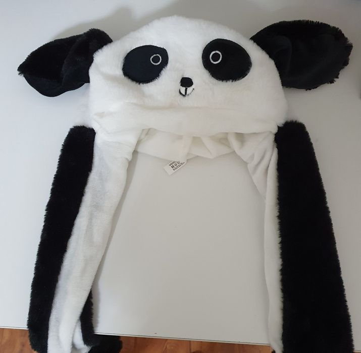 Шапка с ушами панда