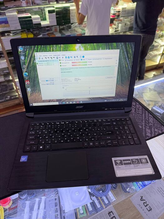 Notebook sotiladi Acer Aspire 3 4 yadr