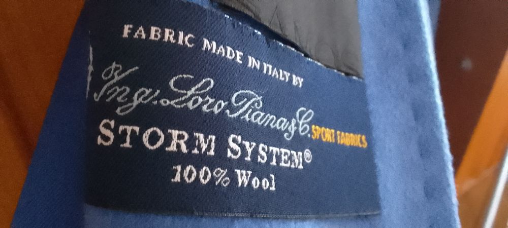 Продам пальто SAMOS 42 размер