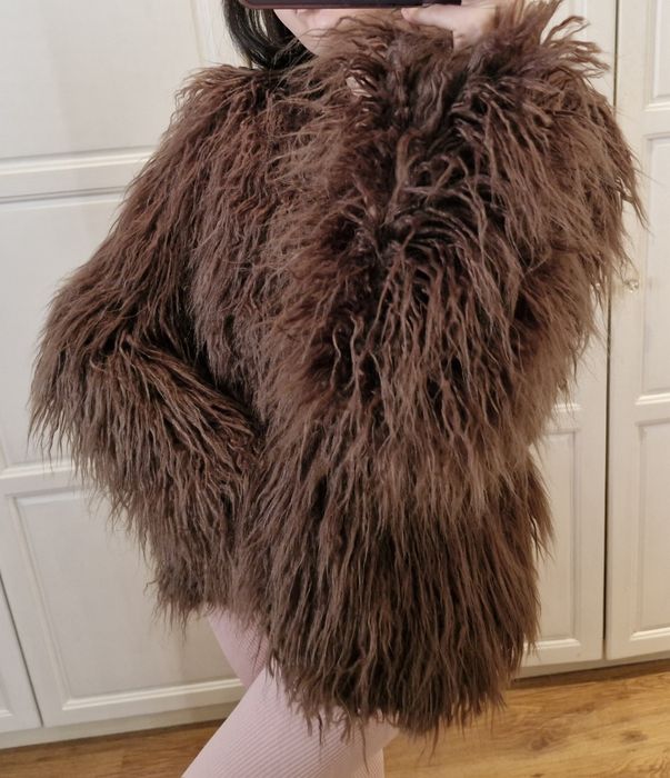 ново дамско палто с кафяв косъм