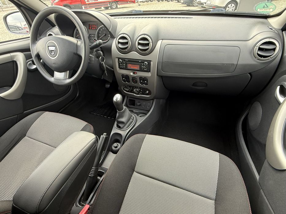 Dacia Duster / 2013 / 67000 Km Reali / 1.6 Benzina / Aer / Euro 5 /