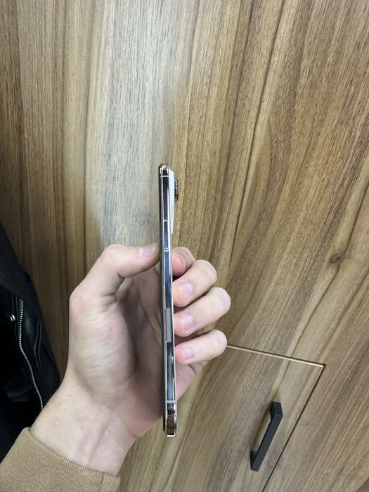 Iphone 17 Air gold 256 gb 100% 131 sikl