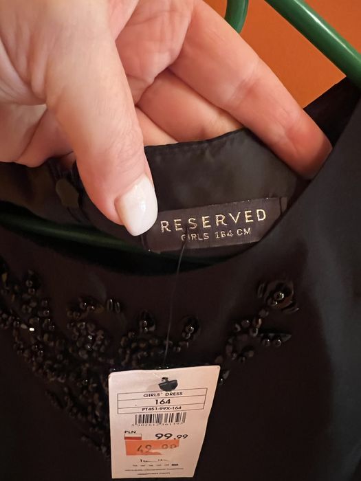 Новое платье праздничное на девочку