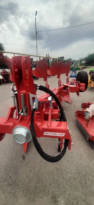 Плуг оборотный Aktaslar ADP 4