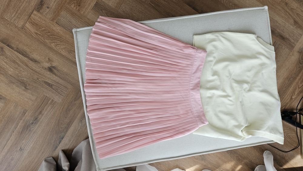 H&M Плисирана пола 34 размер