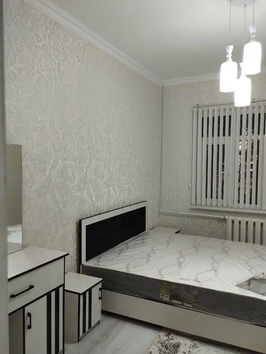 Сдаётся кв в Мега Планета 2-ком/2/4 ро-н Юнусабад-11 кв