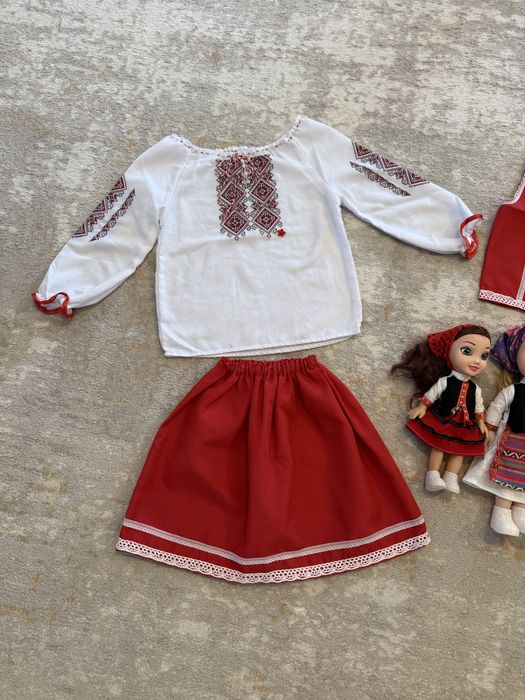 Costum popular 104 si papusi muzicale