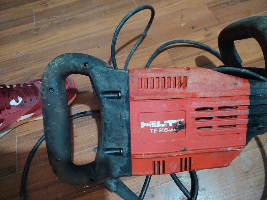 Vând picamar Hilti