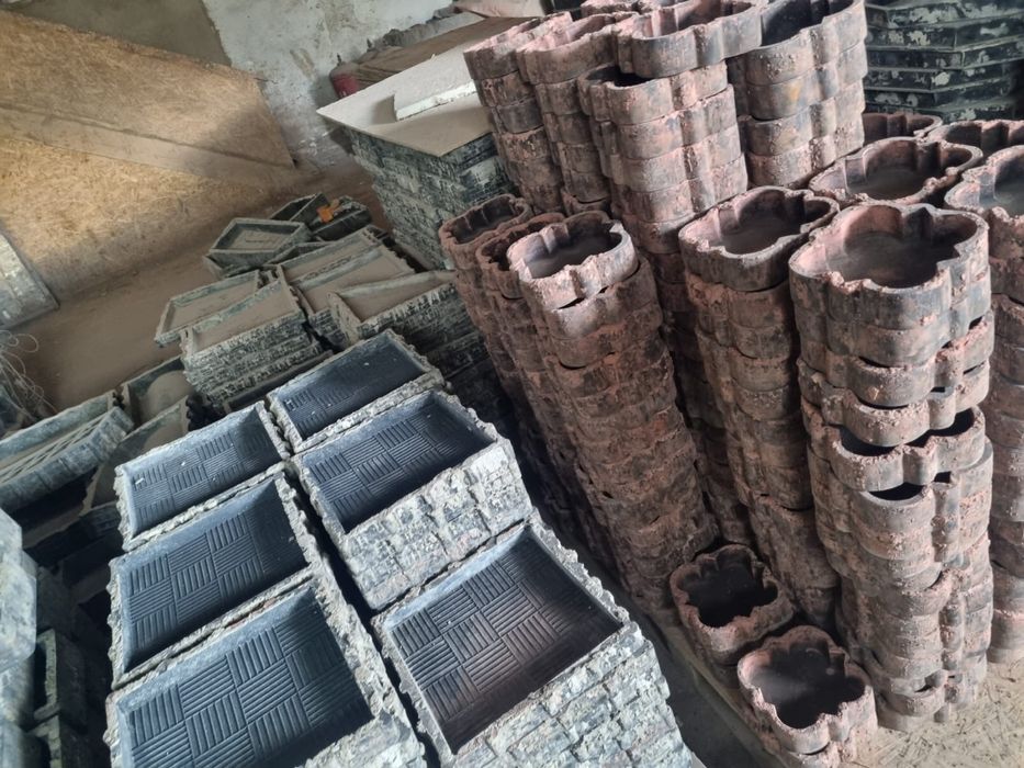 Продаю формы для брусчатки