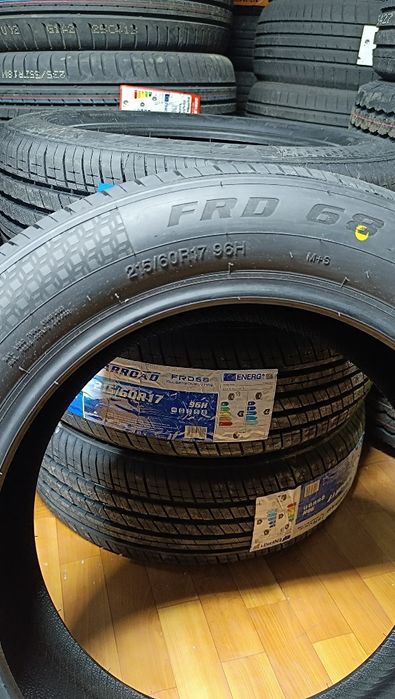 215/60R17  FARROAD