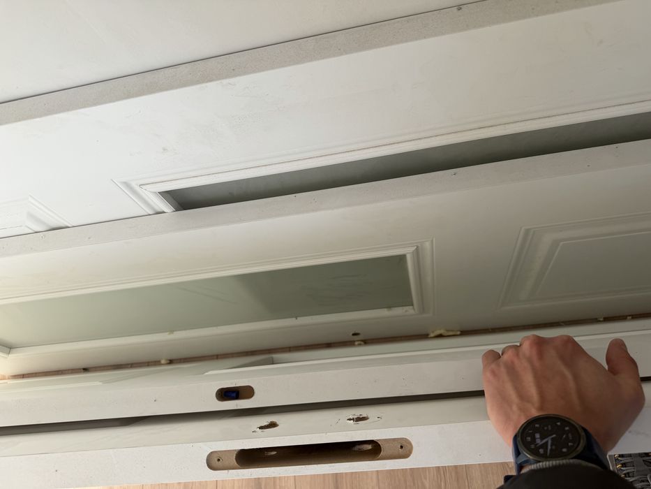 Продам двери б/у