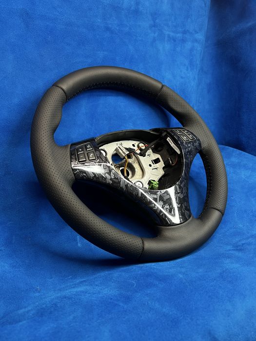 Volan Bmw seria 1/3 reconditionat/tapitat cu piele e90/91/92 f30/31