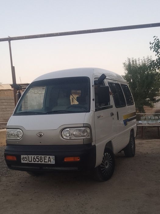 Damas dehqon moshina