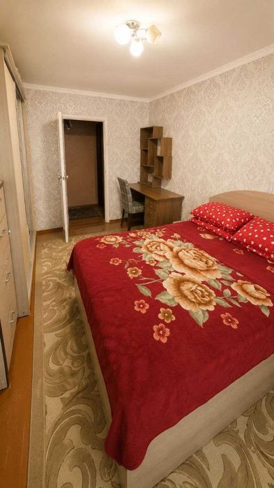 3-х комнатная,рядом с метро Мирзо-Улугбек, 6 квартал