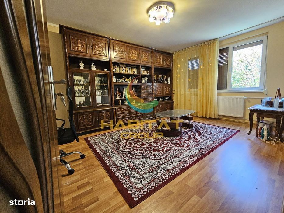3 camere Piata Resita, 65,49 mp, mobilat si utilat – 95.000 €