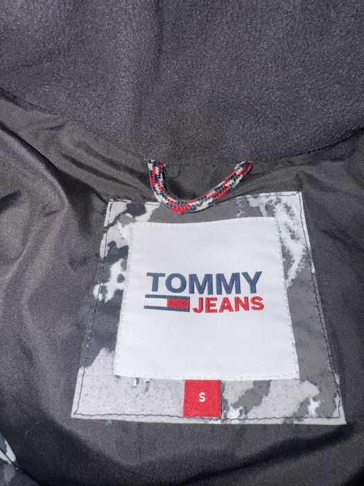 Geaca Tommy jeans