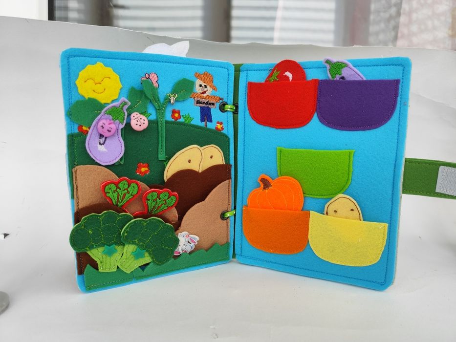 Тиха книжка по метода Монтесори