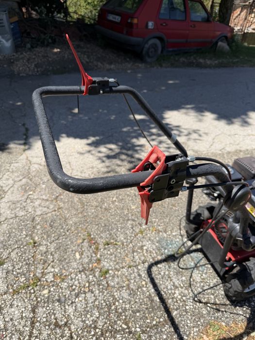 Бензинова Самоходна моторна метла 6,4hp