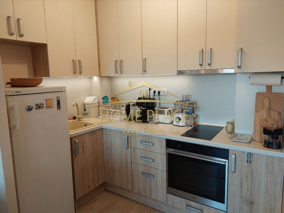 ДВУСТАЕН апартамент под наем - Център