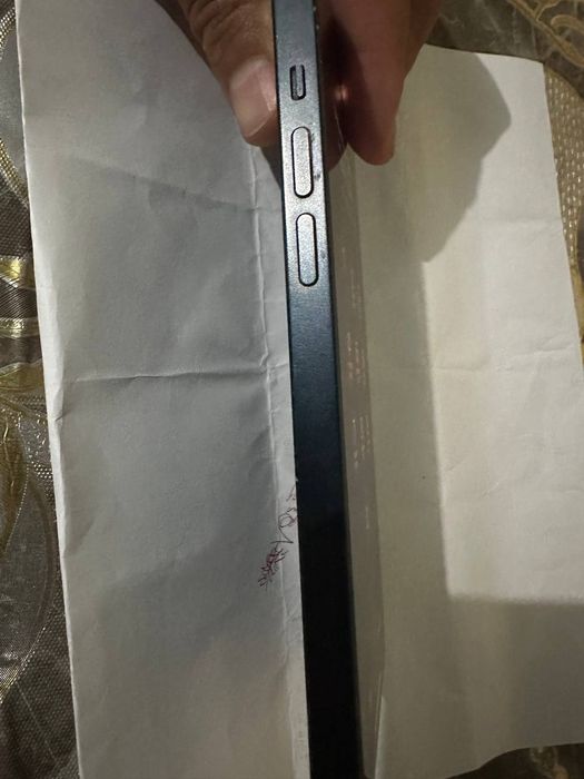 iPhone 13 holati yaxshi