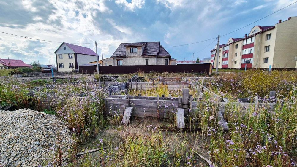 Продам участок в "Береке"