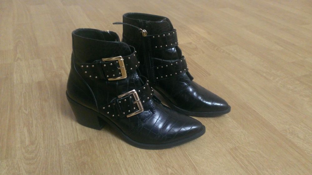 ghete dama stradivarius marime 37