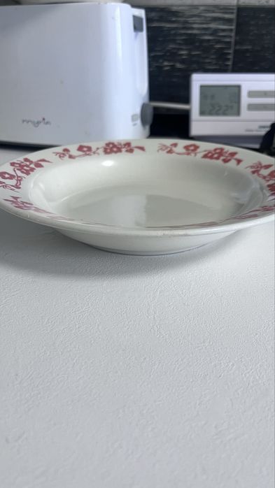 Farfurii mari adanci