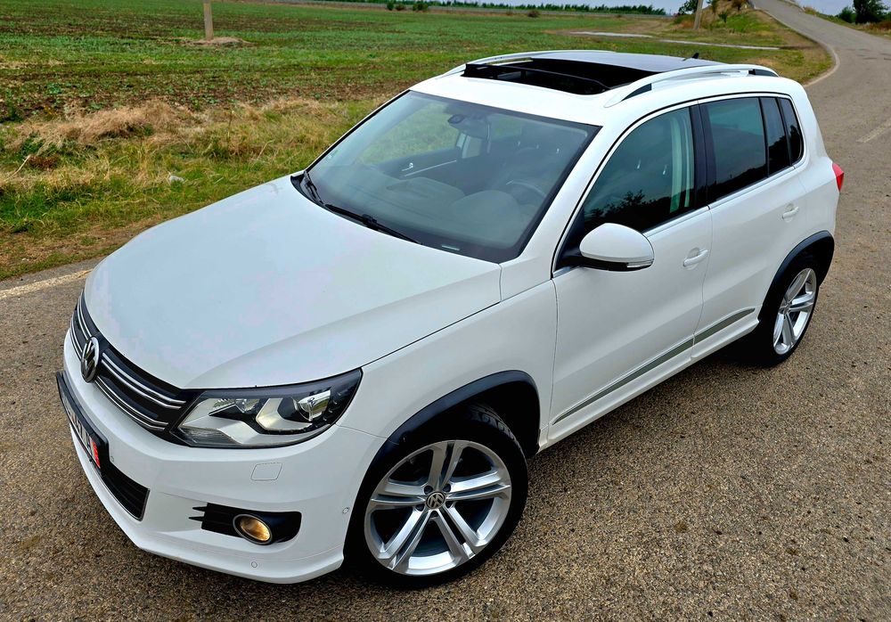 Volkswagen Tiguan R-Line (2013)  Full Options  4MOTION  DSG  158.000 km !!!