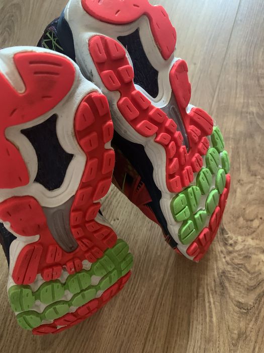 Дамски маратонки Neu Balance 37 номер