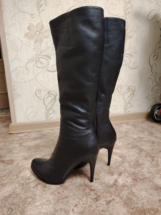 Срочно Продам сапоги