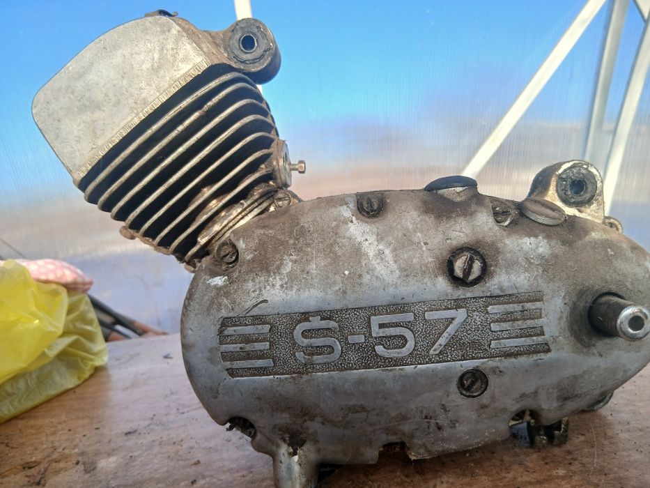 Двиготель мопеда Верховина