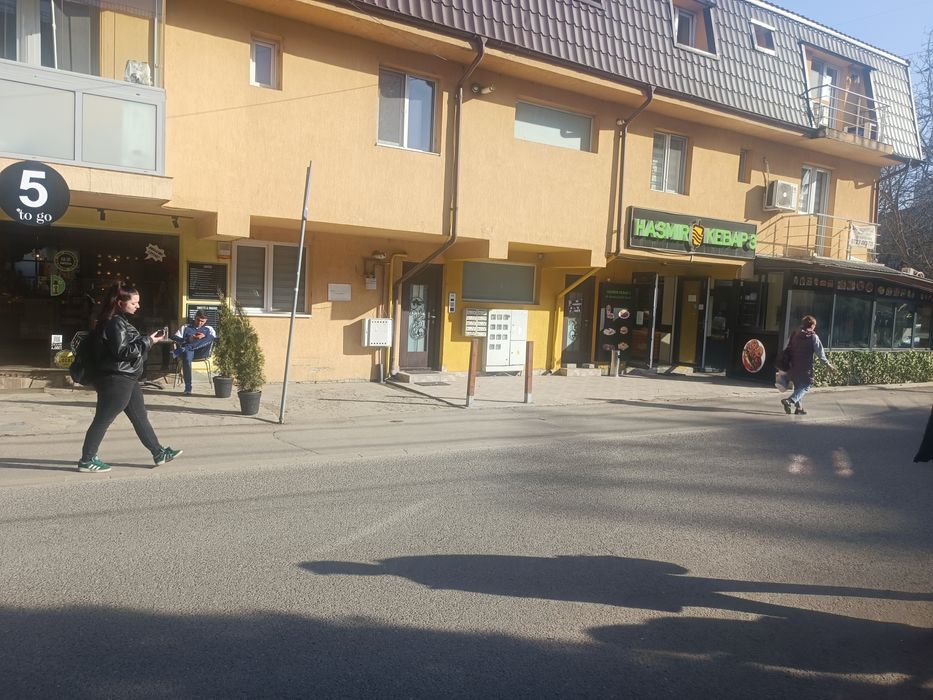 Inchiriez loc parcare langa metrou, Str Oituz, nr 2v, Dimitrie Leonida