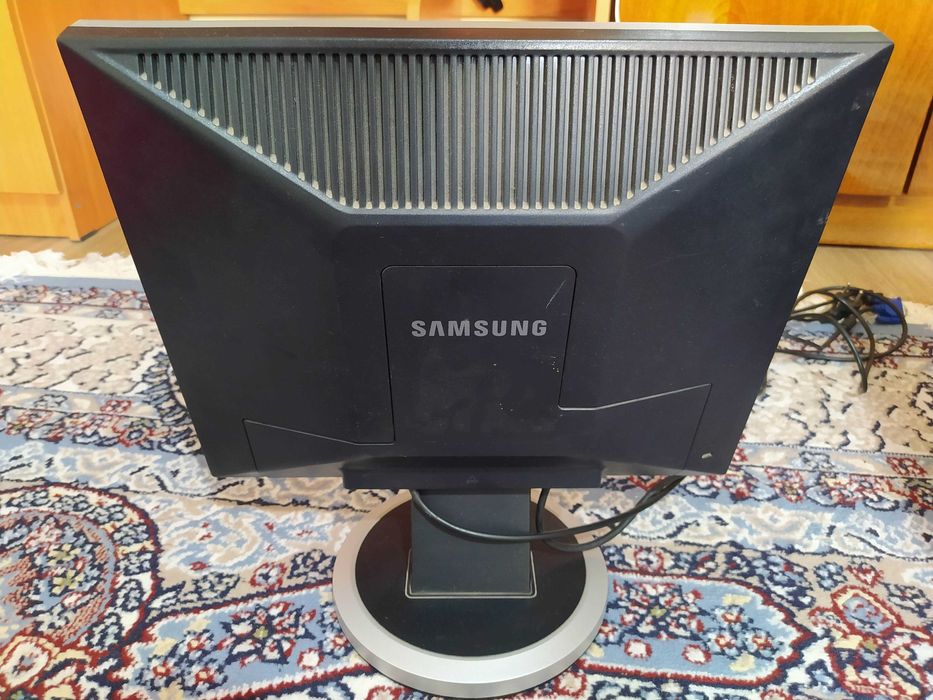 Срочно, 5 в 1! Компьютер + монитор от Samsung+мышь+клавиатура+ колонки