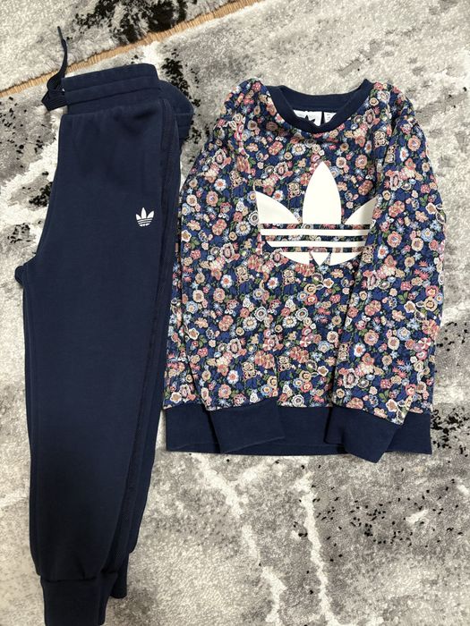 Trening Adidas 104