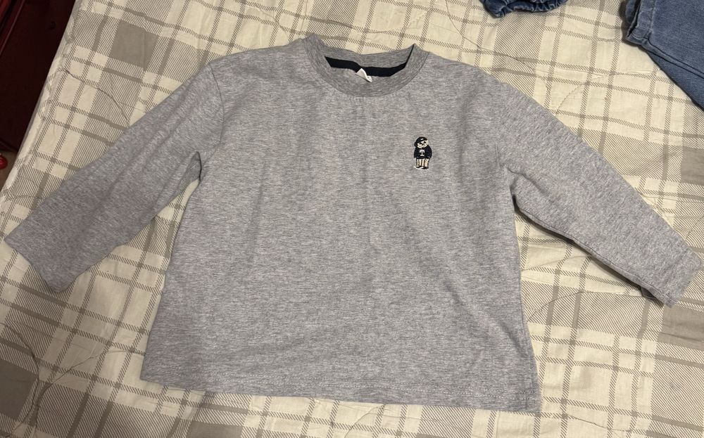 Продам детские вещи