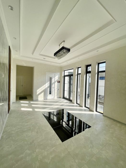 Yengi qurilgan xovli sotiladi Pobeda maxallasi da 3,4 sotix 6 ta xona