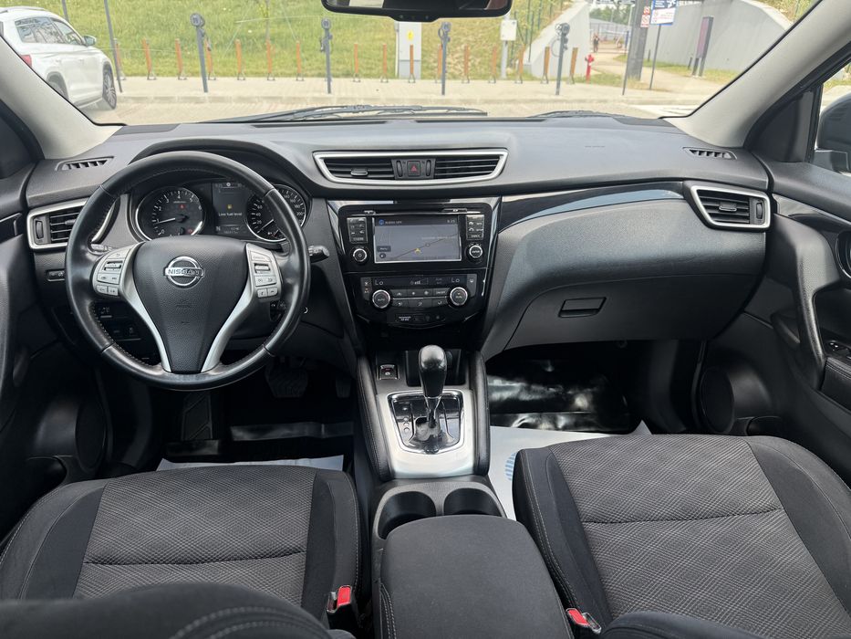 Nissan Qashqai,2015,automat