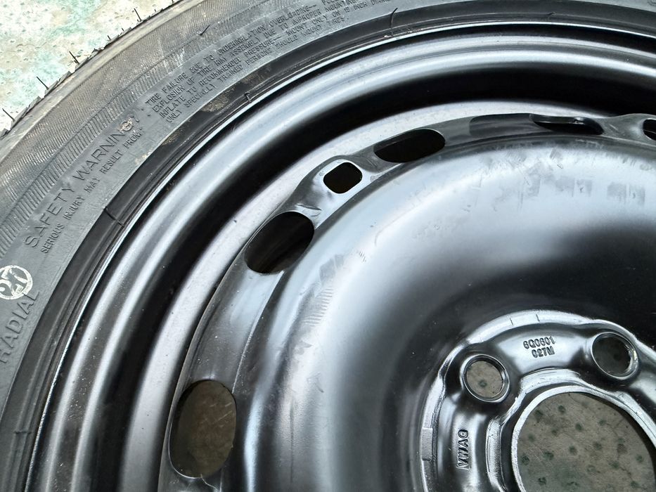 ЧИСТО НОВИ 15" Гума С Джанта 5x100 за -VW/SEAT/SKODA/AUDI-6Jx15H2,ET43