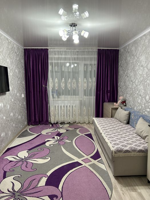 Продам 2-х комнатную квартиру в районе. Восход