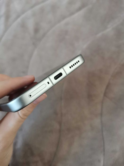 Xiaomi 15t pro, чисто нов, само е разопакован