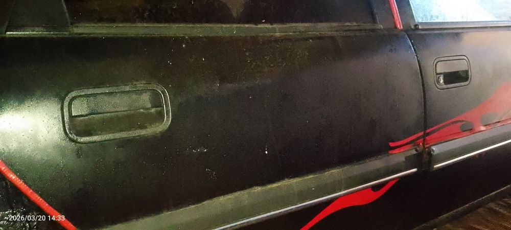 Продам машину Опель вектра а