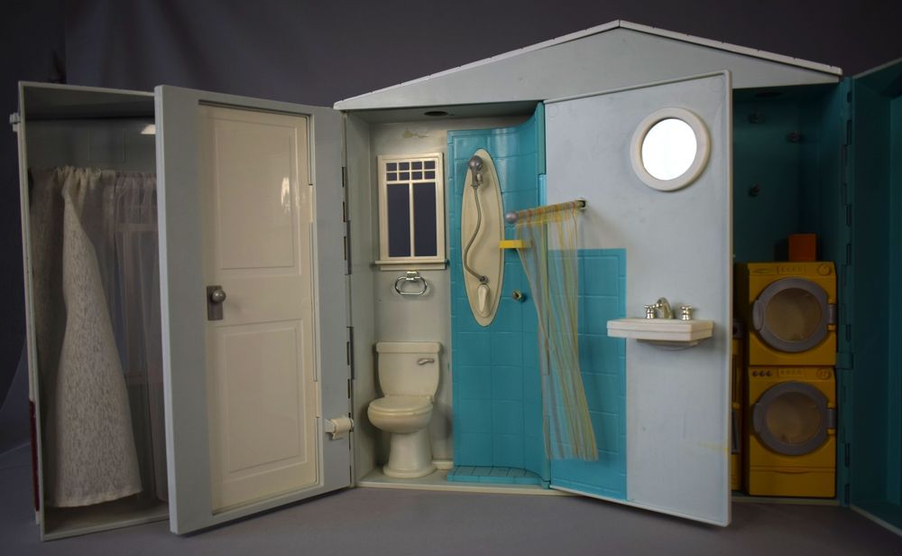 Дом Totally Real для кукол Барби (2)