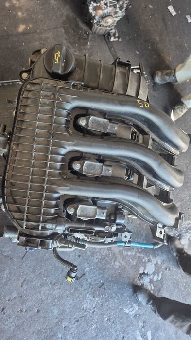 Motor Peugeot 208  1.2 Puretech