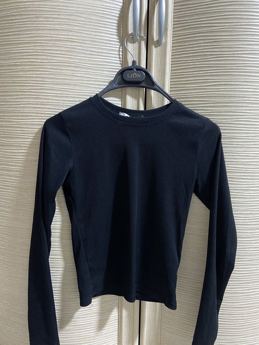 Кофта женская в хорошем состояний