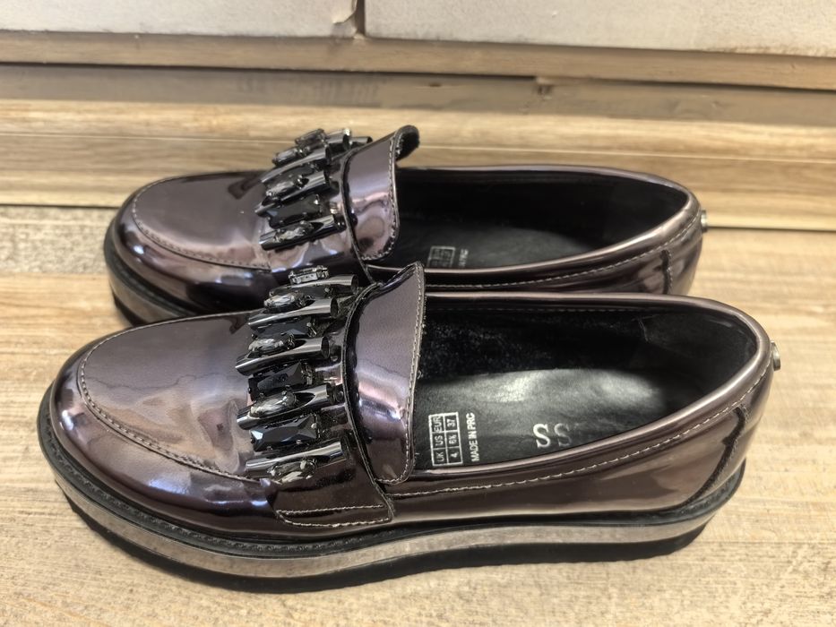 Оригинални Обувки GUESS