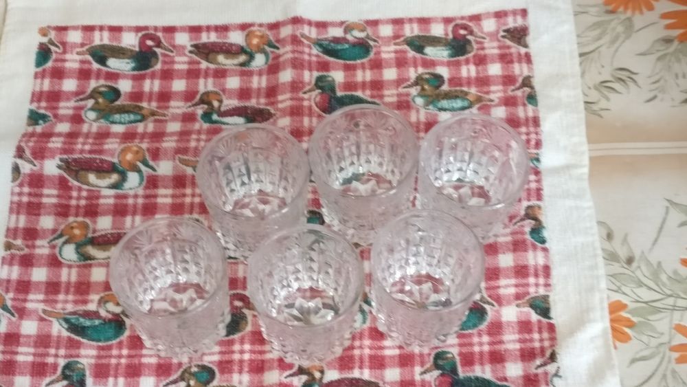 Продам стопки и кружку , хрусталь