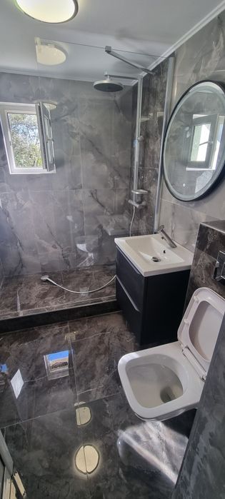 Renovări complete interioare și exterioare