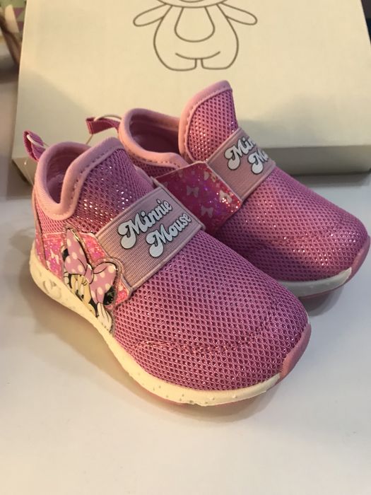 Детски обувки.    .