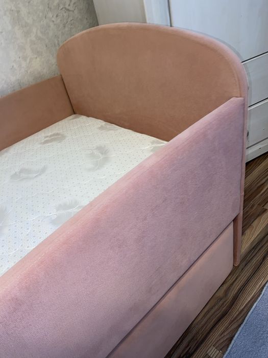 Продам детские кровати